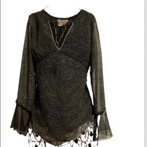 HELLO DOLLY BLOUSE Sz M